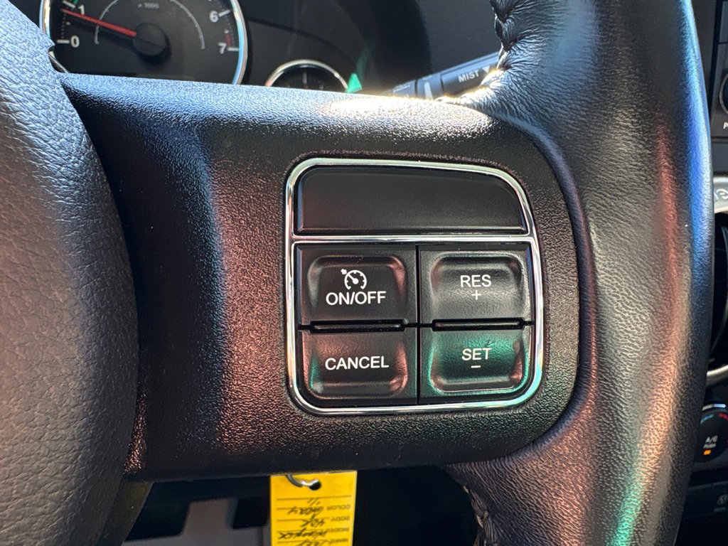 Used 2018 Jeep Wrangler Unlimited Sahara w/ Dual Top Group image 12