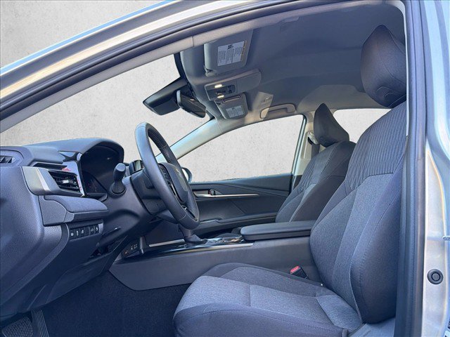Used 2026 Toyota Camry LE w/ Convenience Package FWD image 11