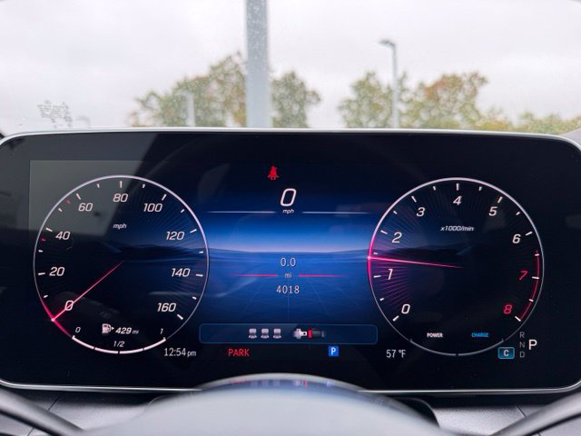 Used 2026 Mercedes-Benz GLC 300 4MATIC image 19