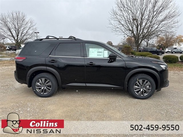 New 2025 Nissan Pathfinder SV image 11