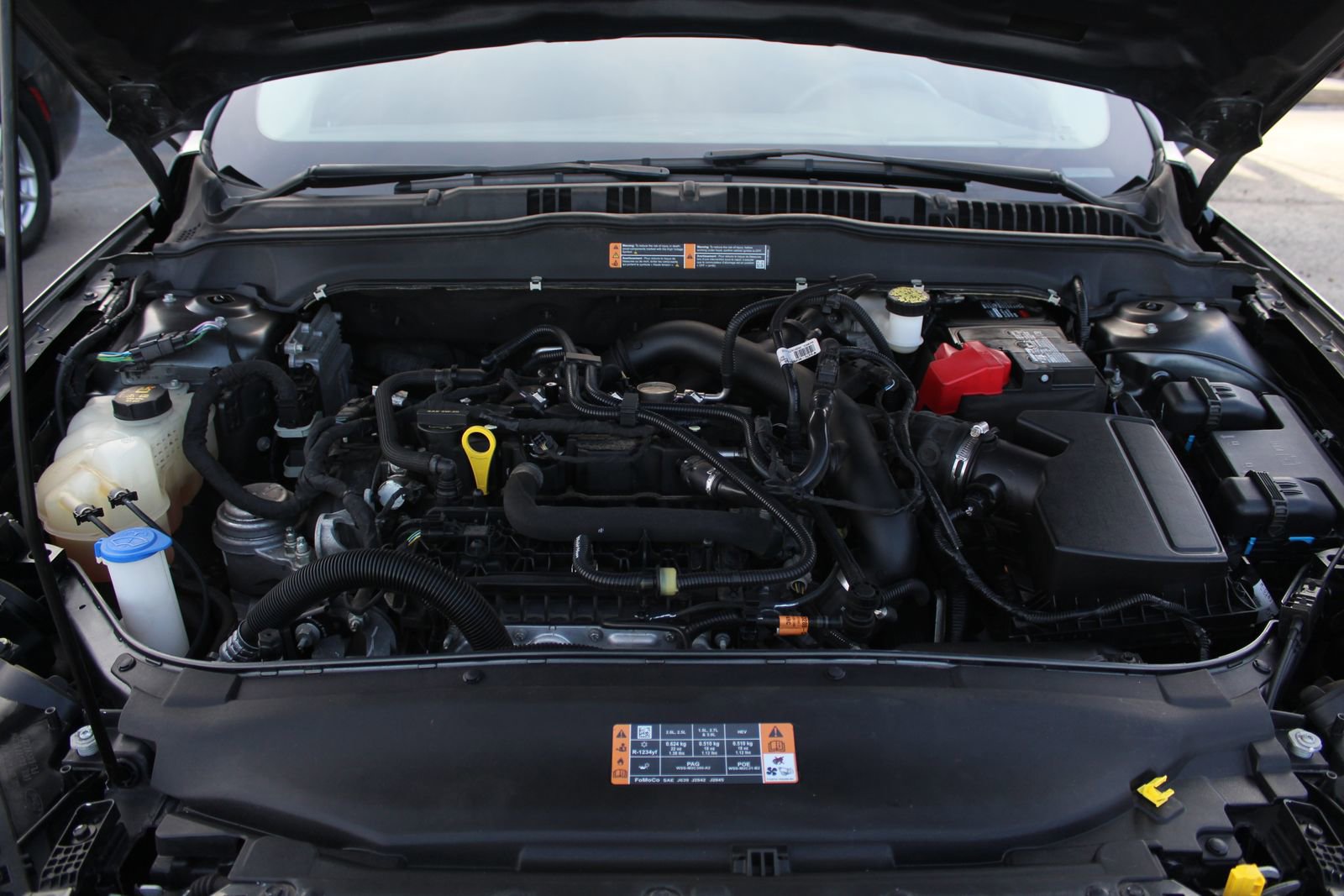 Used 2020 Ford Fusion SE image 22