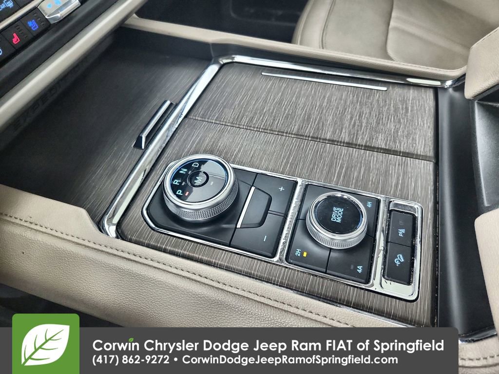 Used 2024 Ford Expedition Max Limited image 29