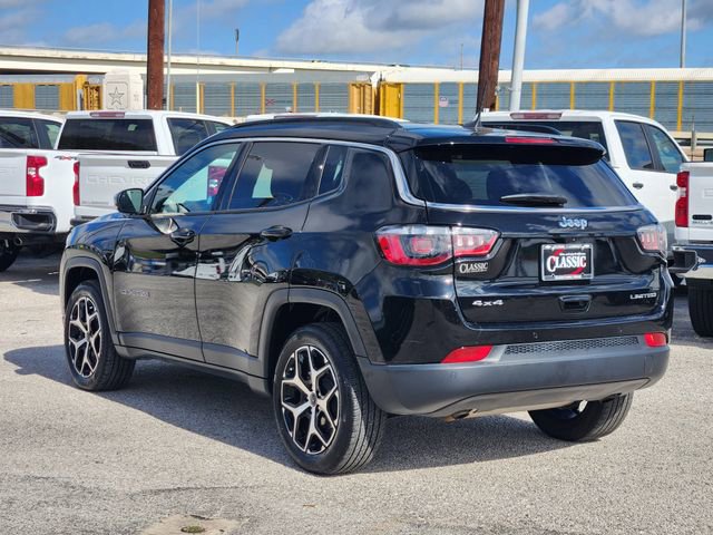 Used 2025 Jeep Compass Limited image 5