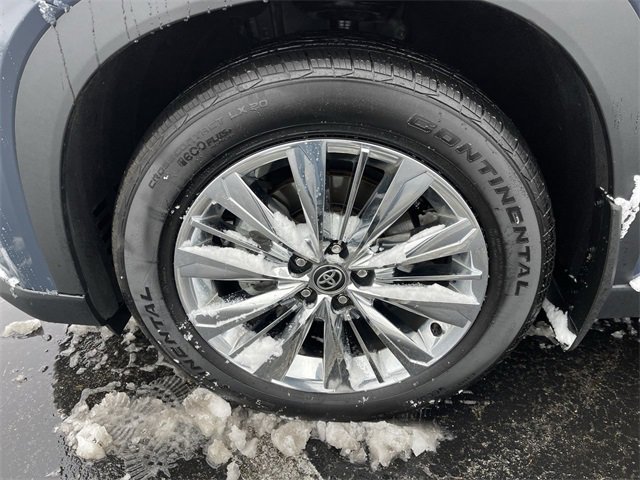 Used 2024 Toyota Grand Highlander Platinum image 10