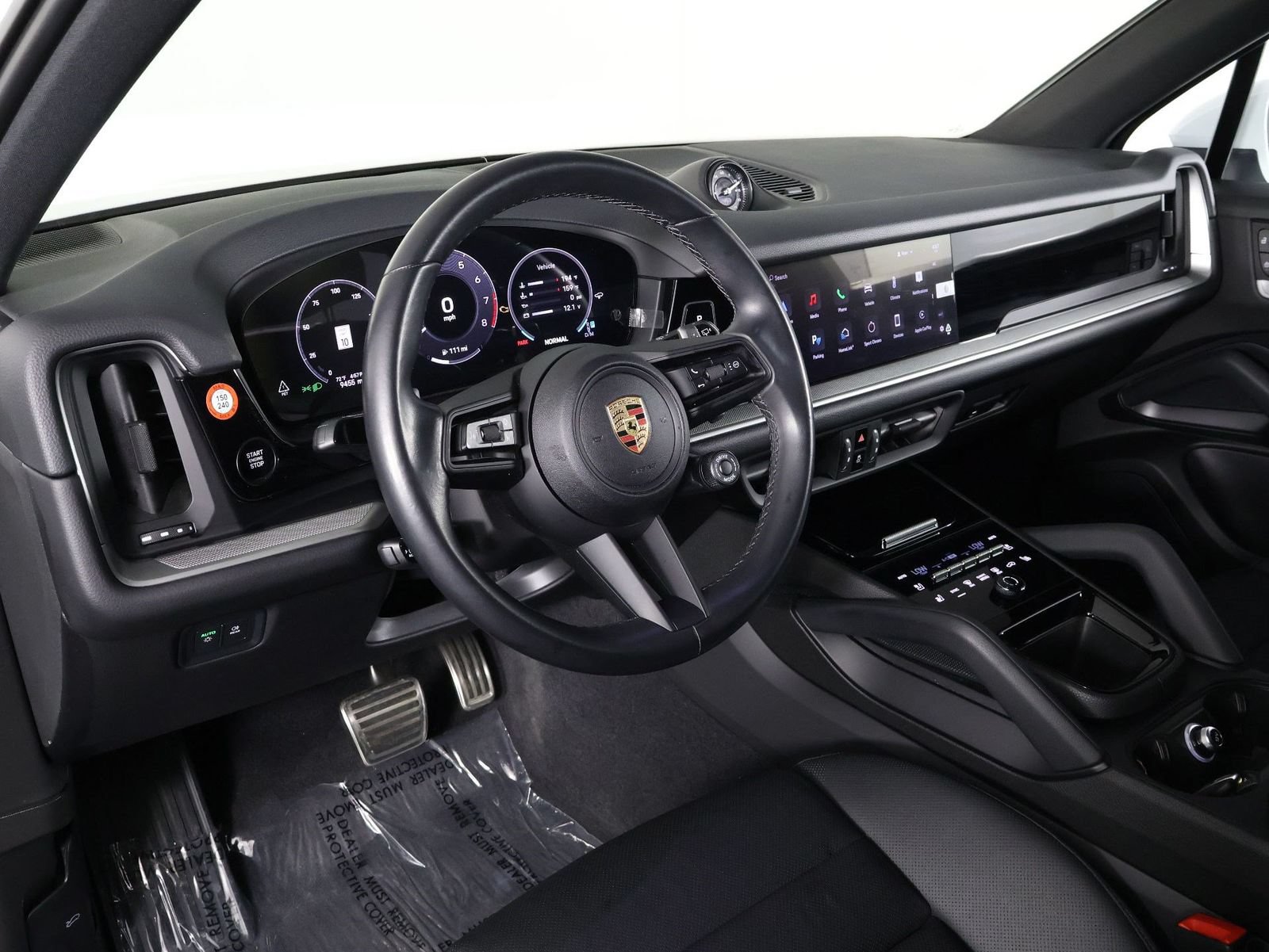 Certified 2024 Porsche Cayenne S AWD/4WD image 4