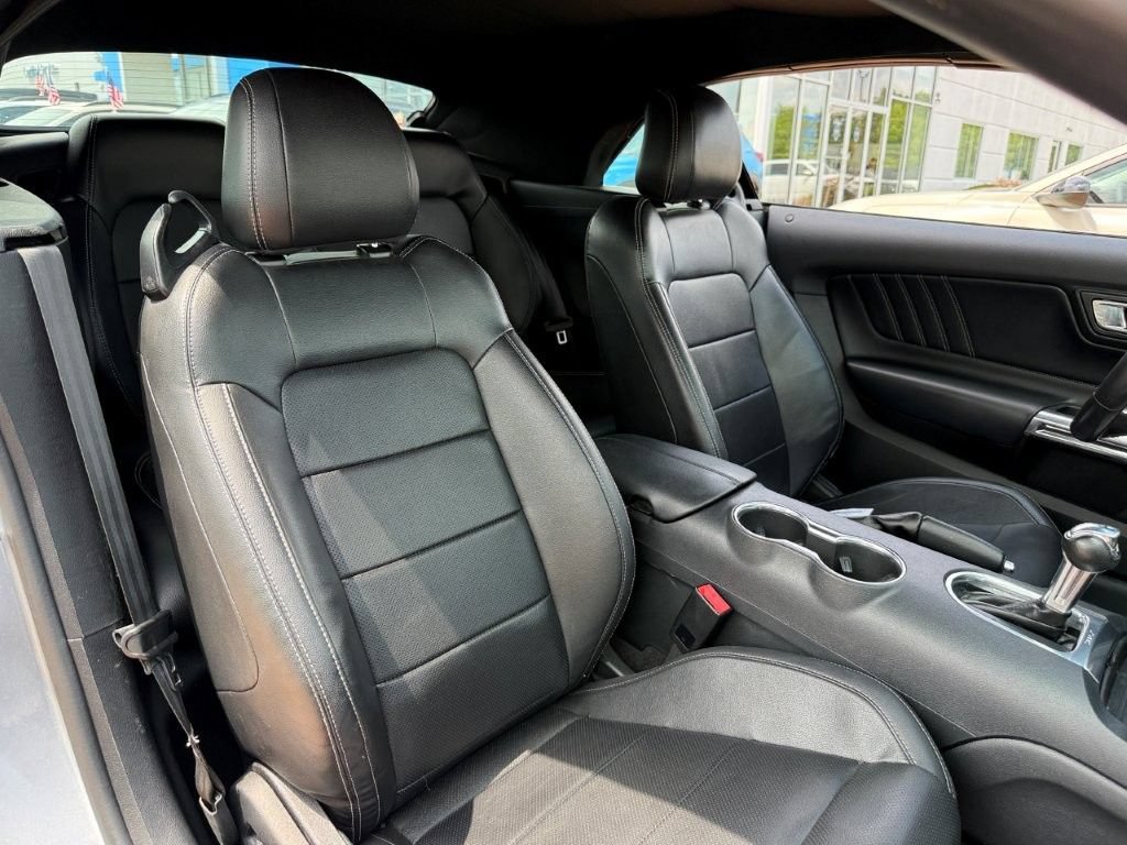 Used 2022 Ford Mustang Premium RWD image 26