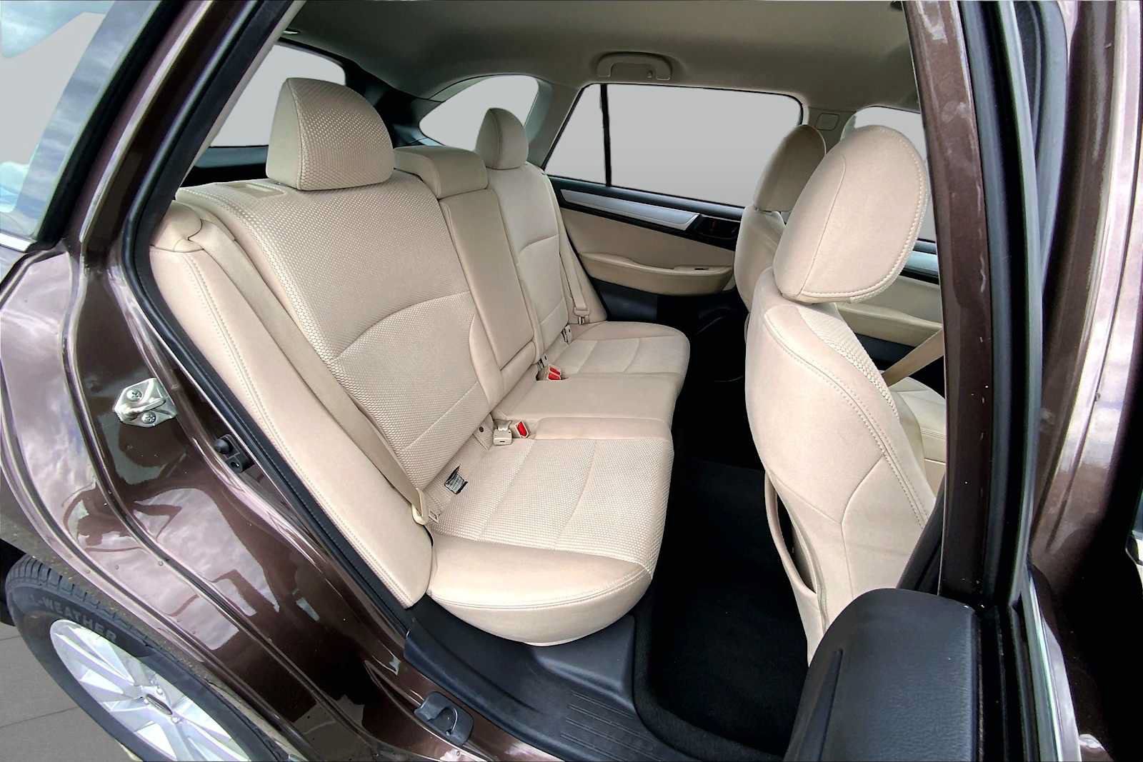 Used 2019 Subaru Outback 2.5i AWD/4WD image 19