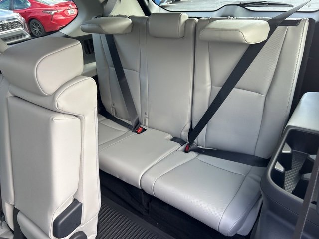 New 2026 Toyota Grand Highlander Limited image 17