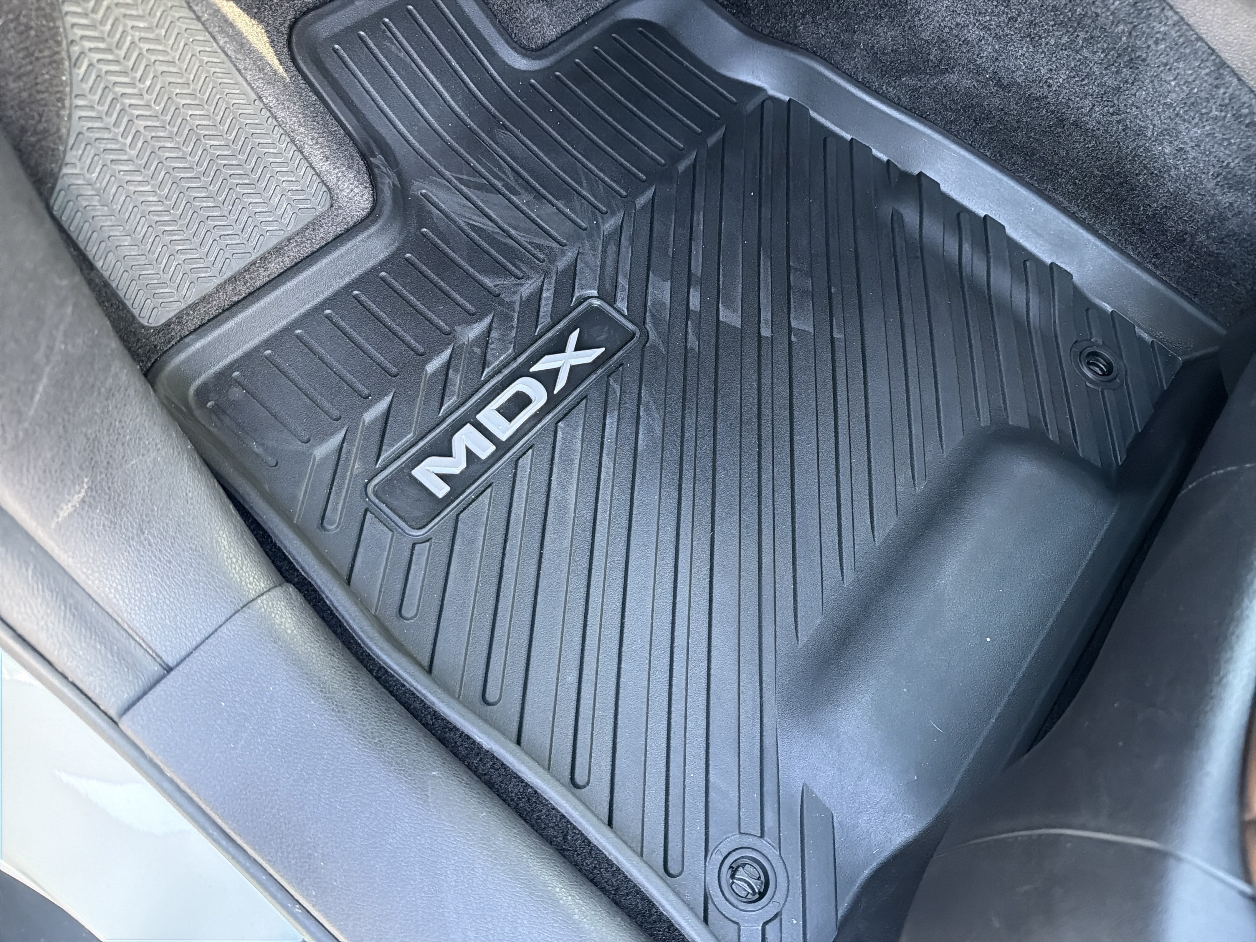 Certified 2017 Acura MDX SH-AWD w/ Technology Package image 17