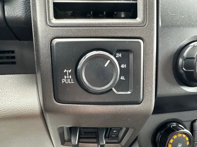 Used 2022 Ford F350 XL w/ Power Equipment Group AWD/4WD image 27
