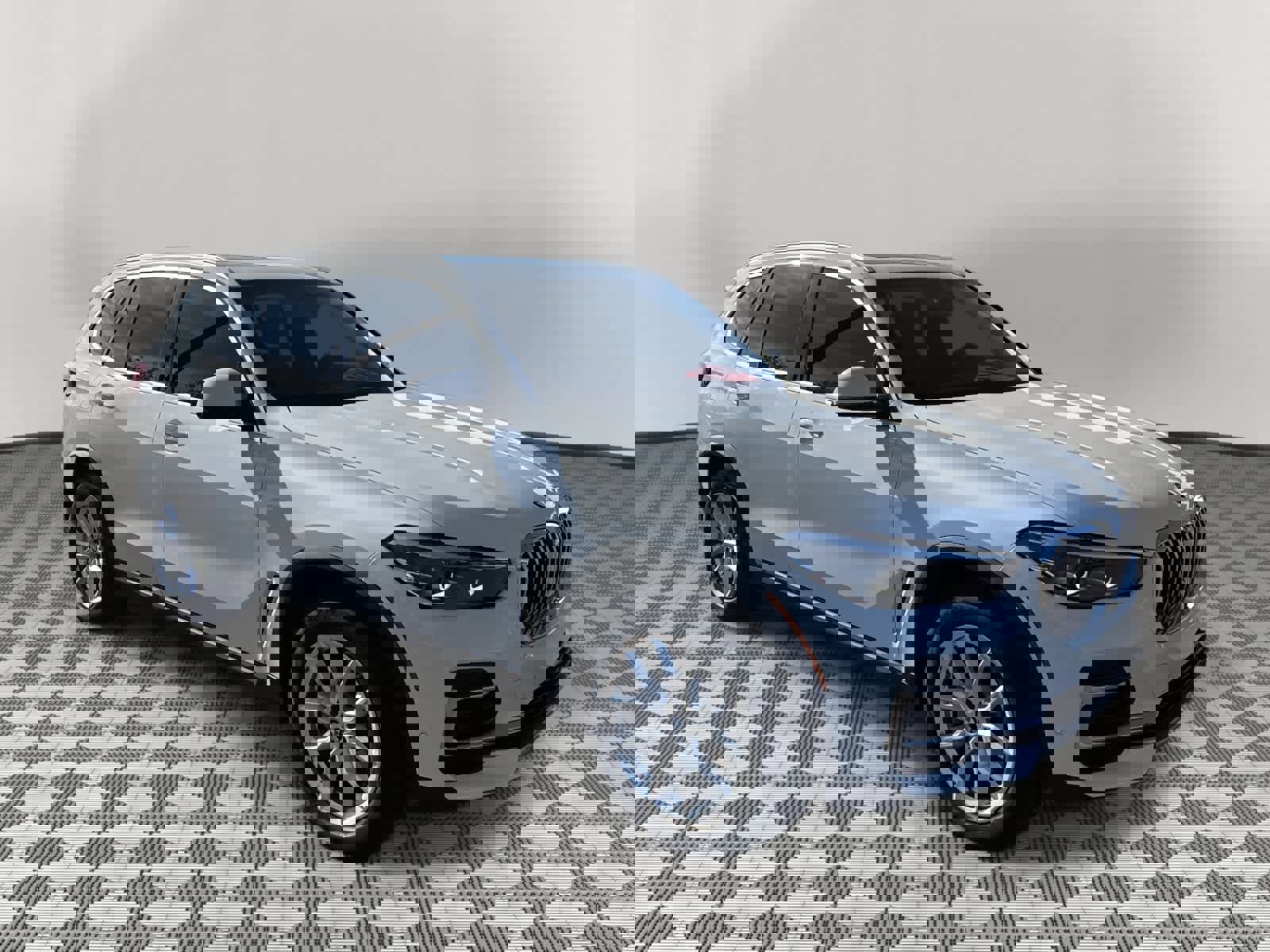 Used 2023 BMW X5 sDrive40i w/ Parking Assistance Package image 3