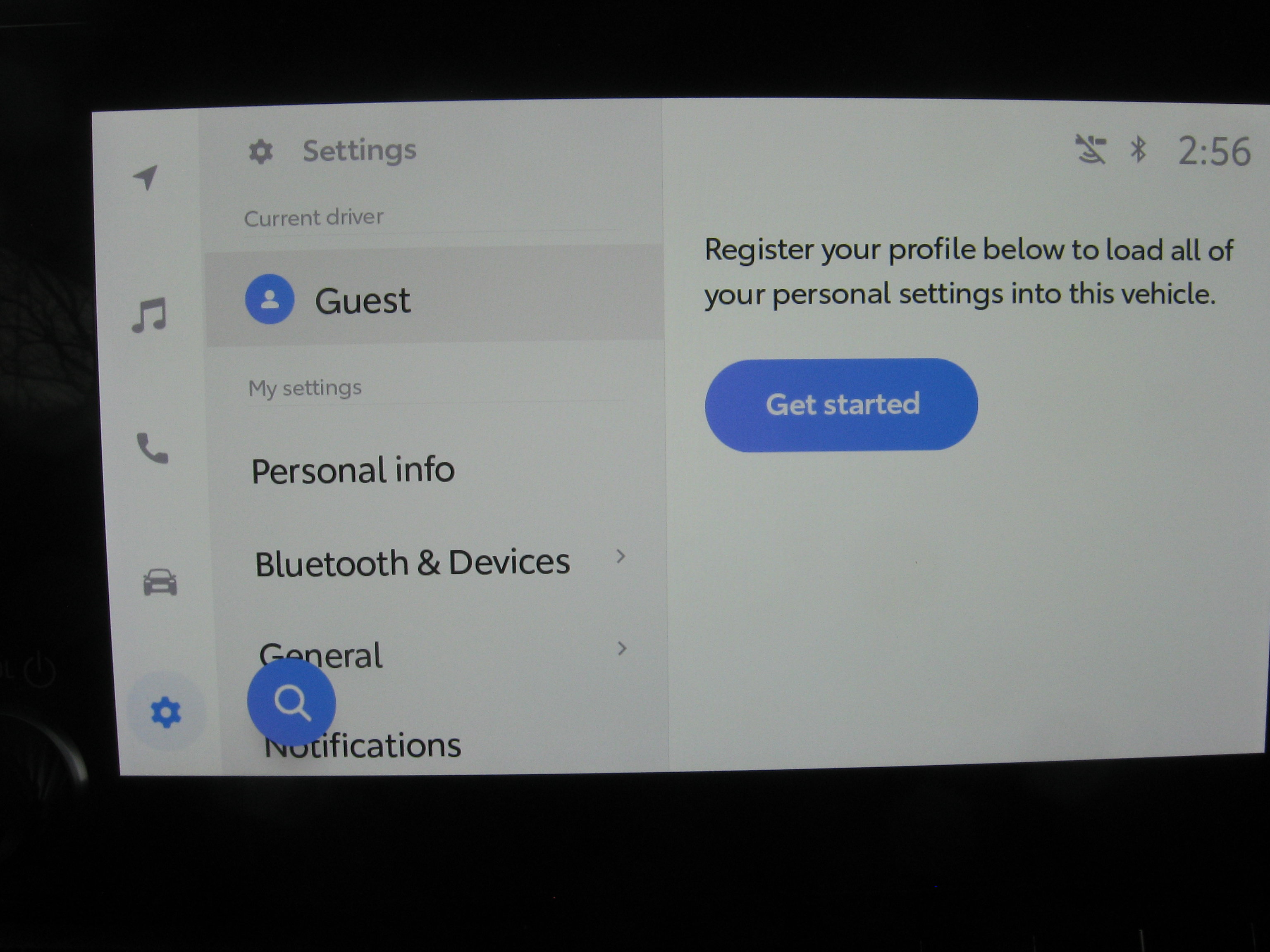 Used 2023 Toyota RAV4 SE w/ Convenience Package image 16