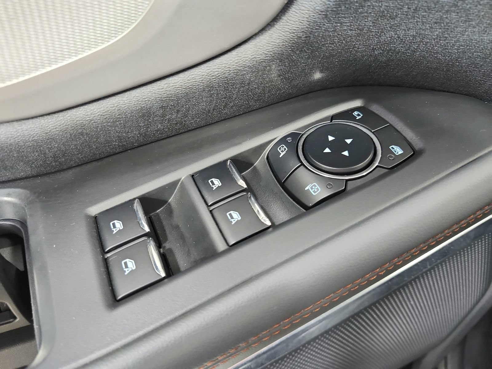 Used 2025 Ford Expedition Active AWD/4WD image 41