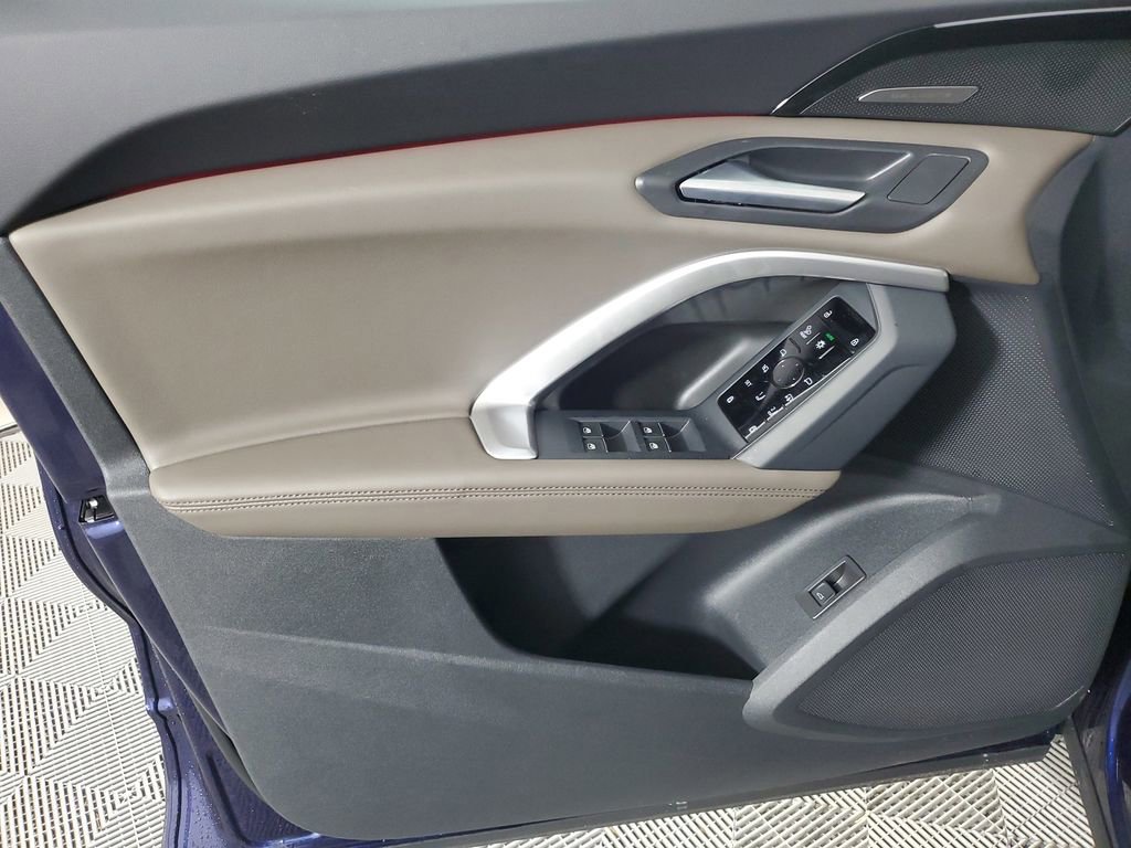 New 2025 Audi Q5 Premium Plus image 19