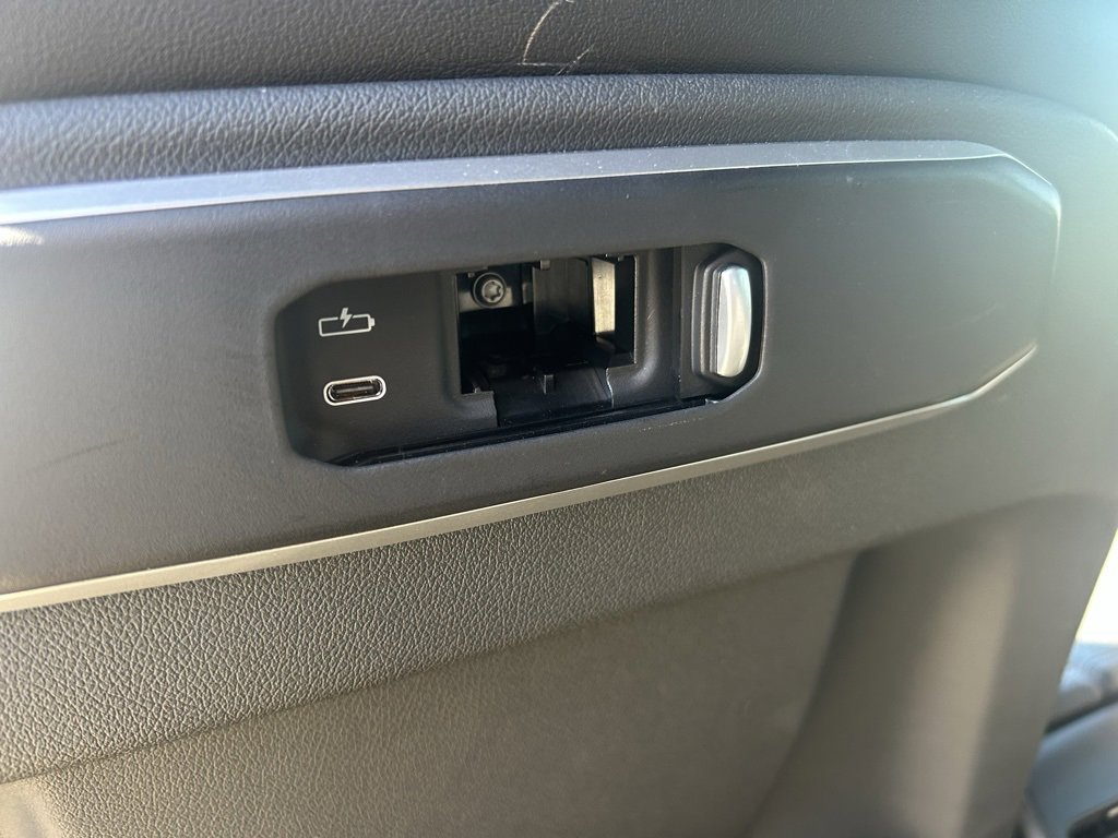 Used 2024 BMW X5 xDrive50e w/ M Sport Package image 26