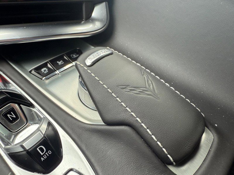 Used 2024 Chevrolet Corvette Stingray Premium Cpe w/ Z51 Performance Package image 25