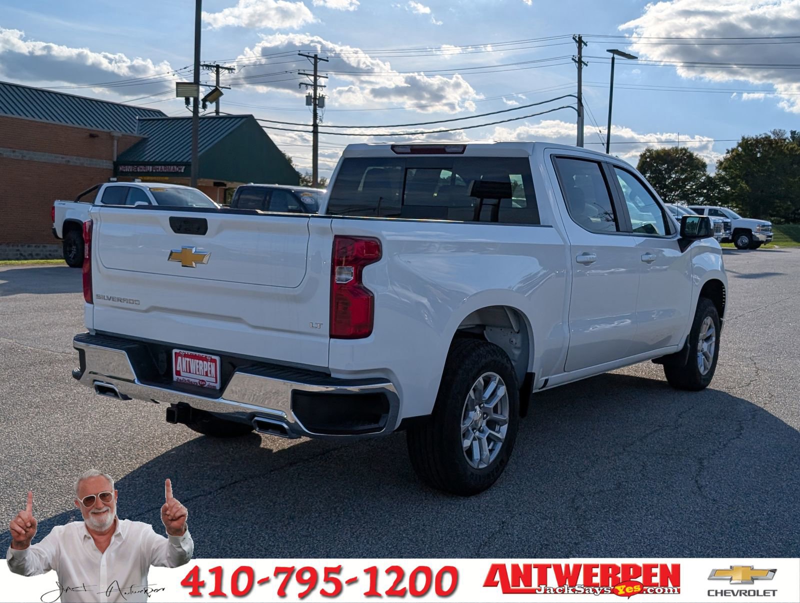 New 2026 Chevrolet Silverado 1500 LT w/ Z71 Off-Road Package image 2