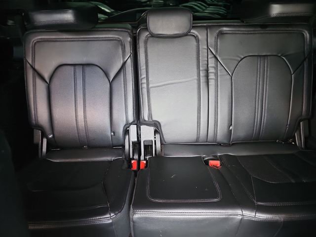 Used 2021 Ford Expedition Limited image 14