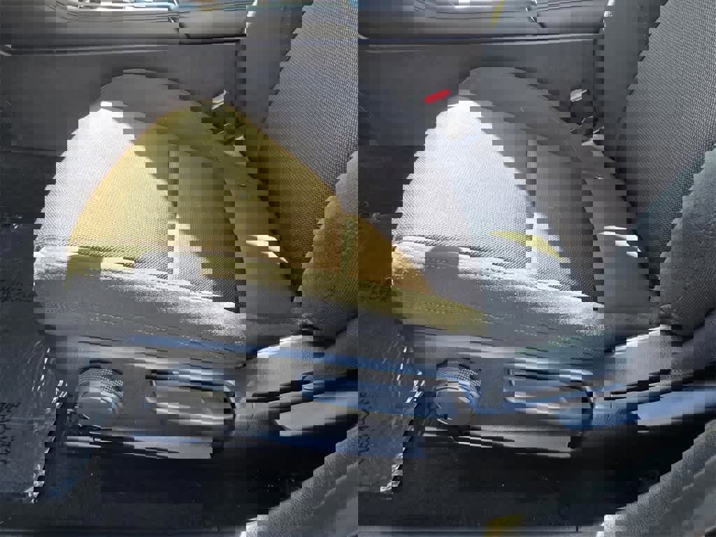 Used 2021 MAZDA MAZDA3 s image 12