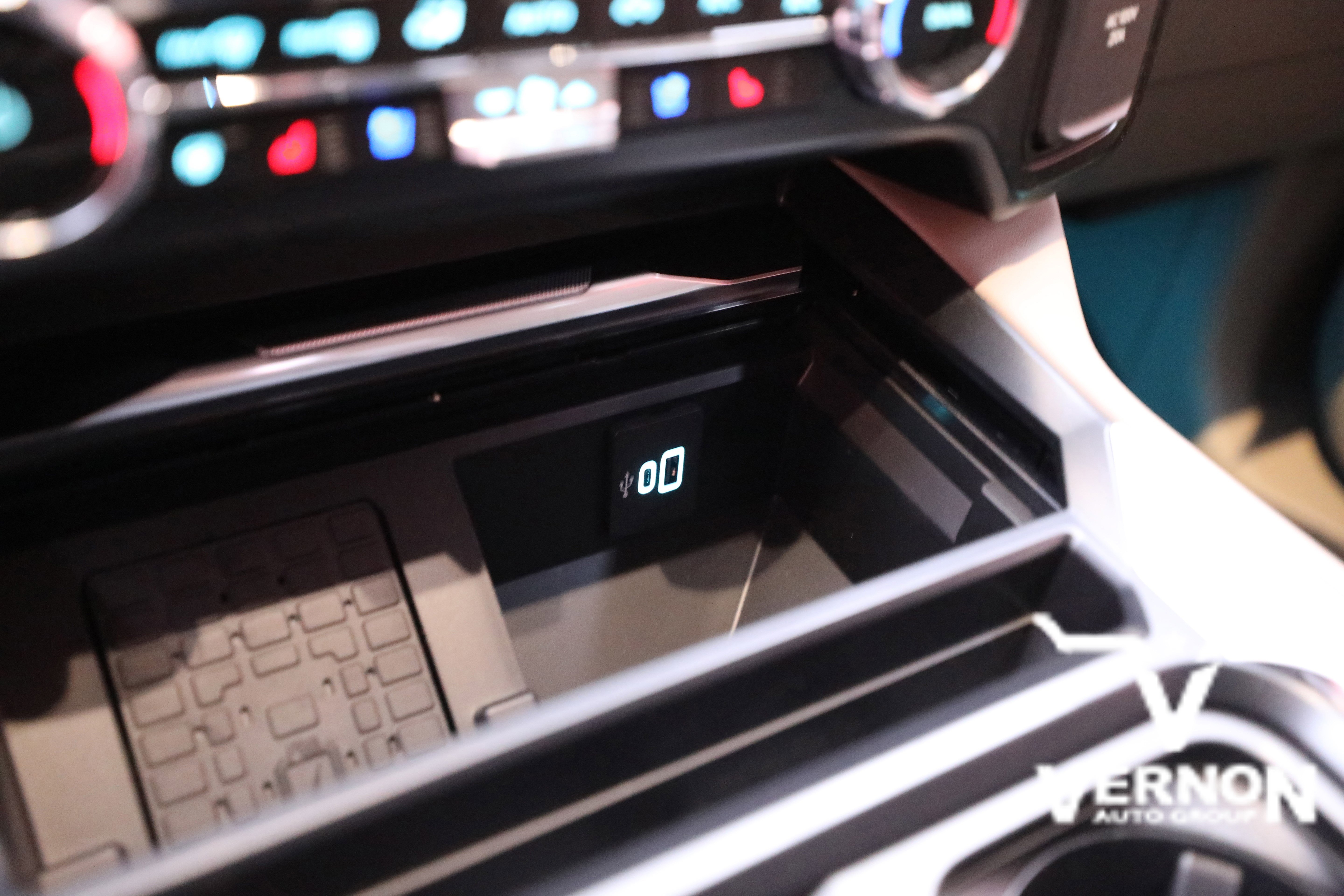 New 2026 Ford F250 Platinum image 26