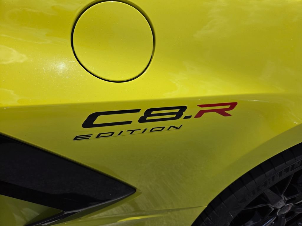 Used 2022 Chevrolet Corvette Stingray Premium Conv RWD image 4