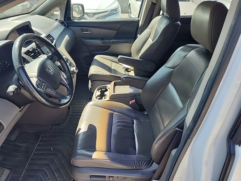 Used 2012 Honda Odyssey Touring Elite image 10