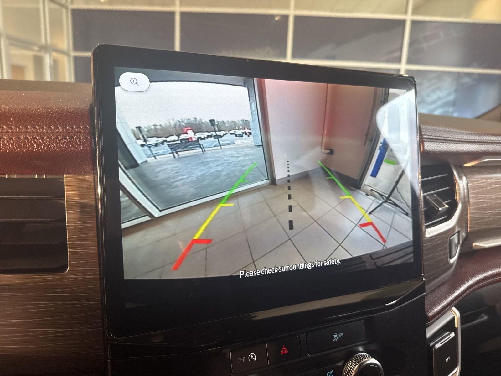 Used 2024 Ford Expedition Max Limited image 40