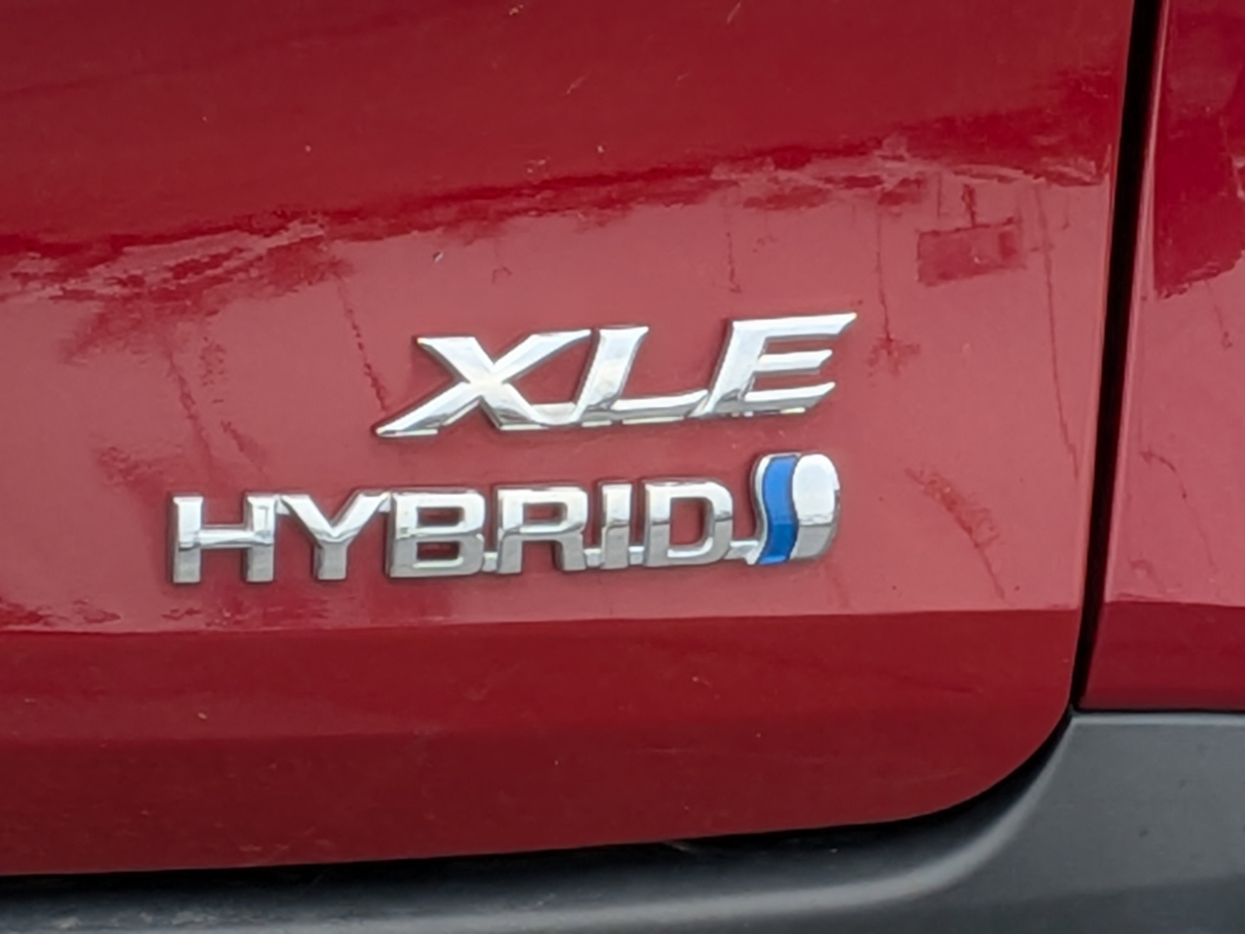 Certified 2024 Toyota Sienna XLE image 10