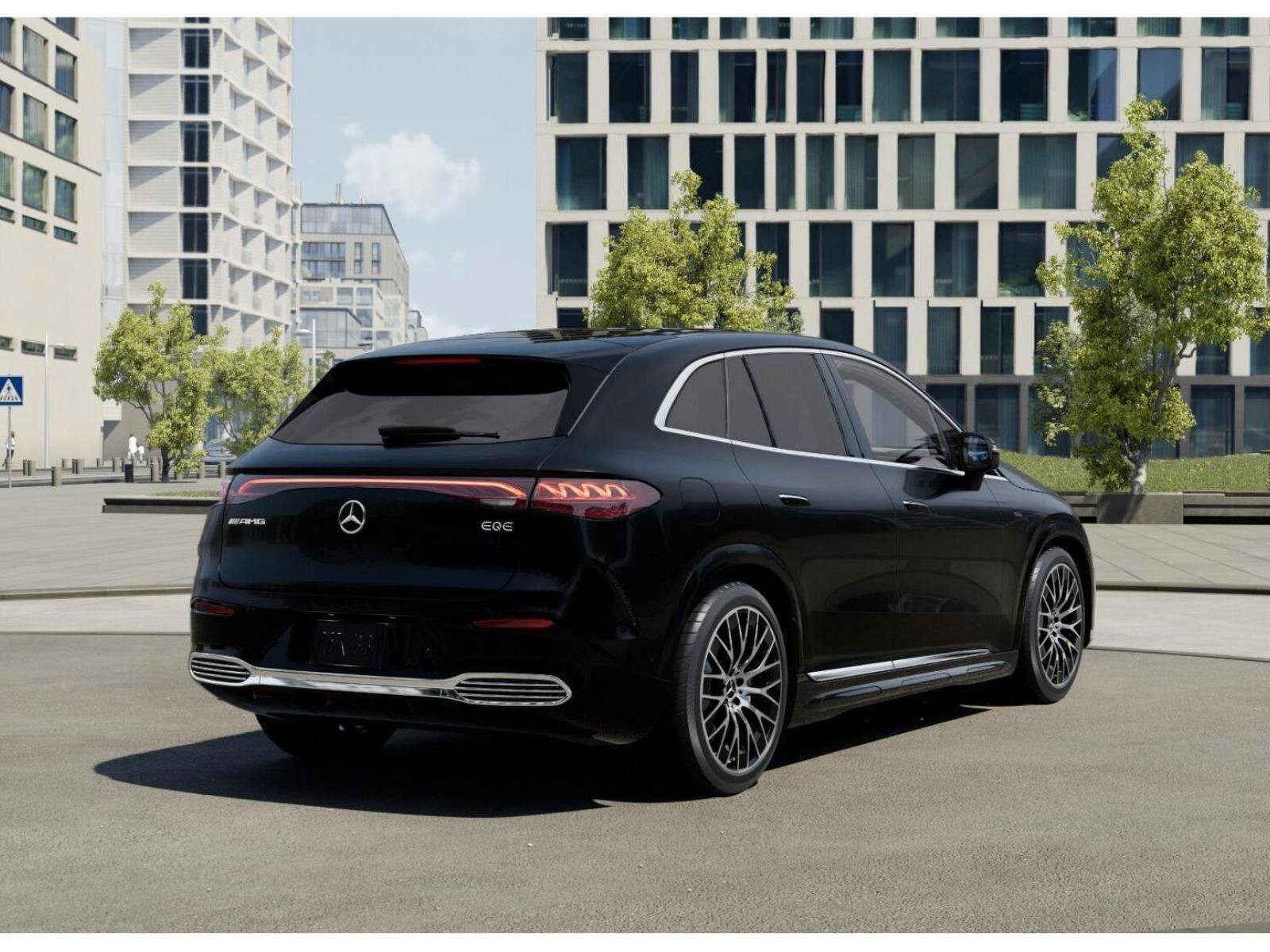 Used 2025 Mercedes-Benz EQE AMG 4MATIC SUV image 21