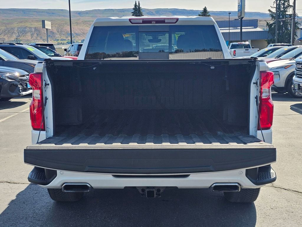 Certified 2019 Chevrolet Silverado 1500 High Country w/ High Country Premium Package AWD/4WD image 16
