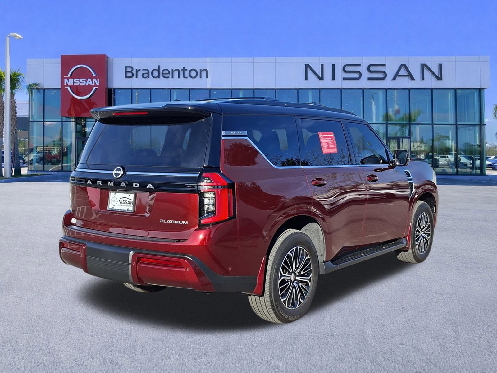 Certified 2025 Nissan Armada Platinum image 5