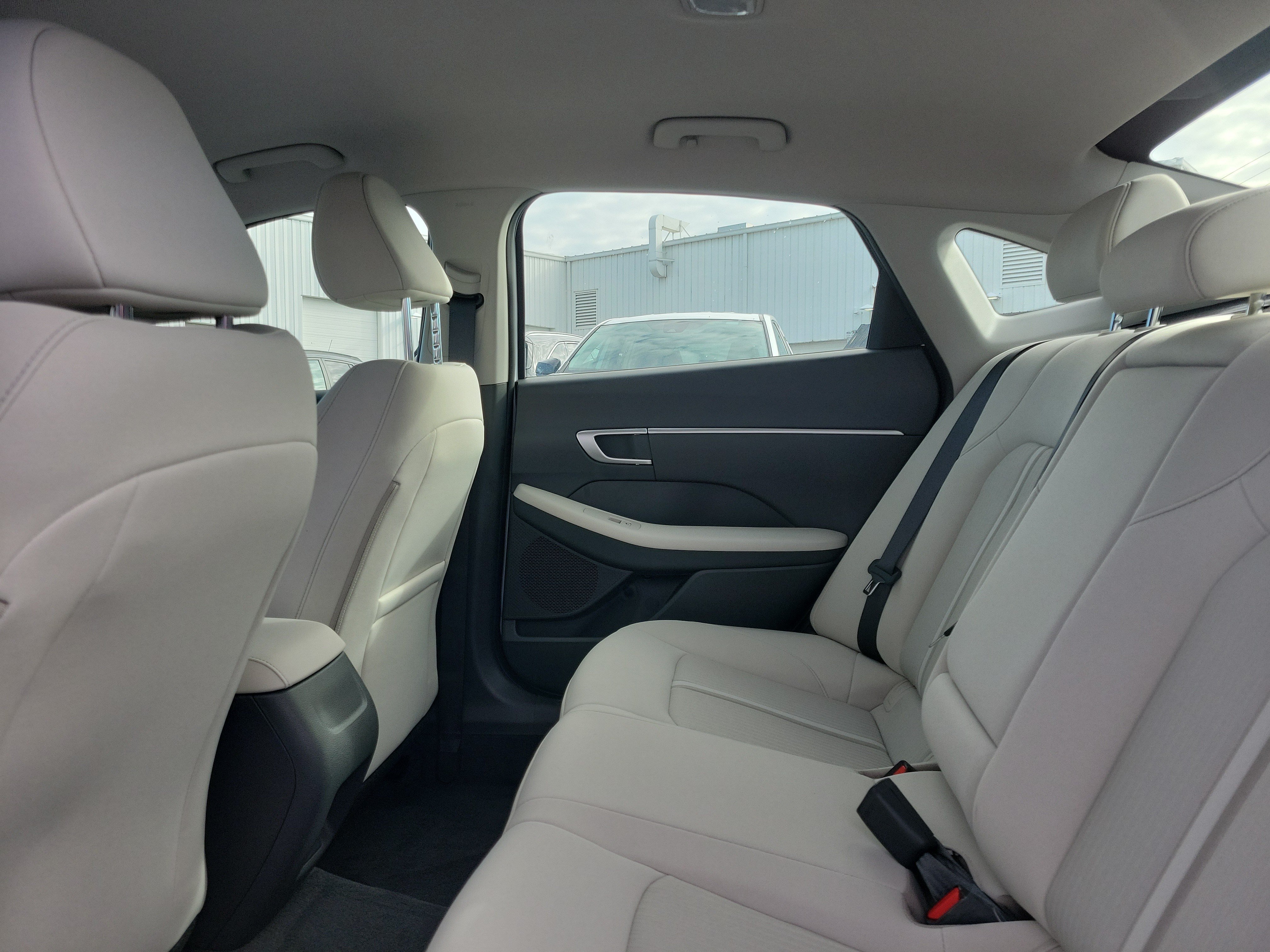 New 2026 Hyundai Sonata SEL FWD image 15