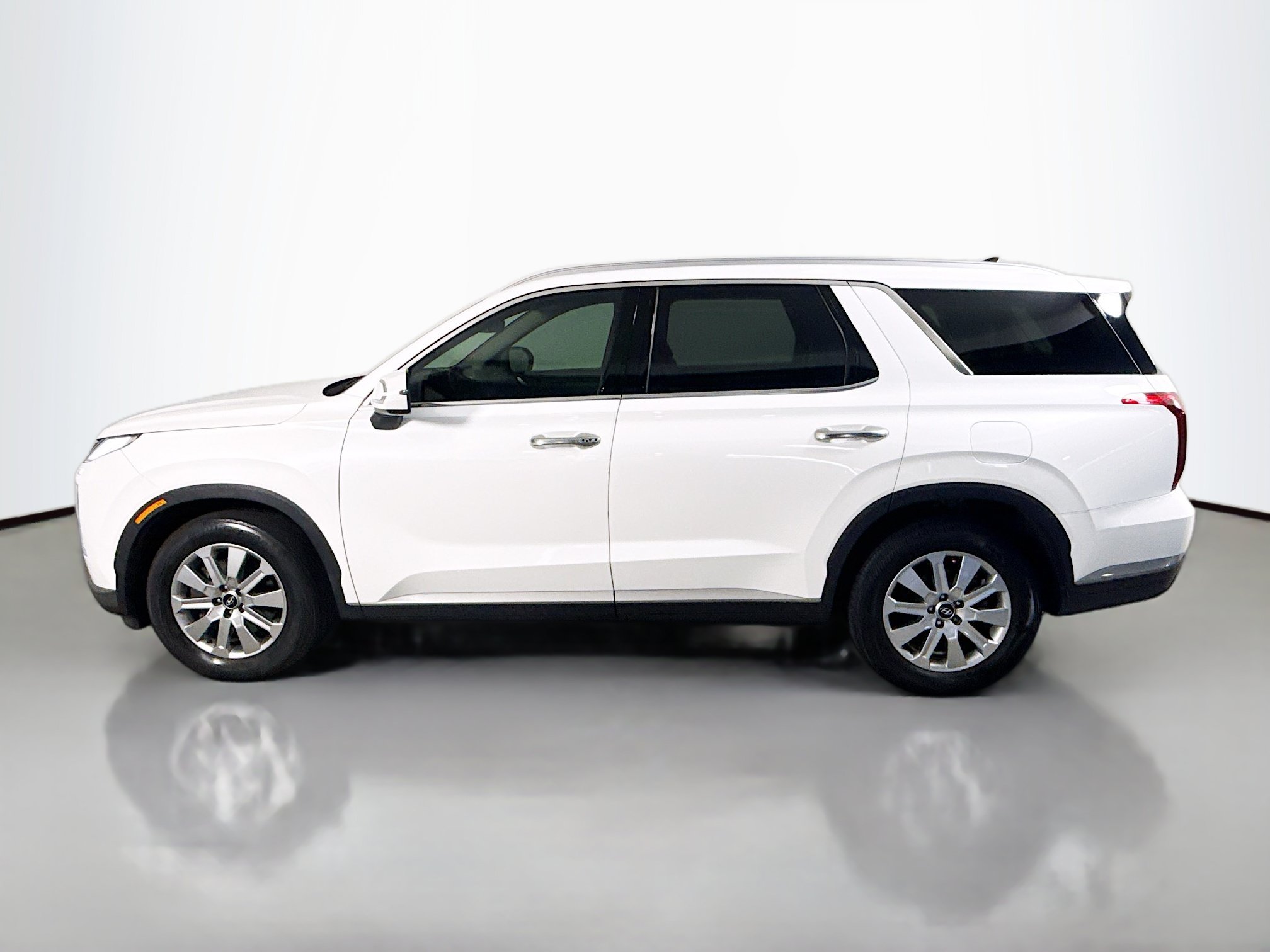 Used 2024 Hyundai Palisade SEL FWD image 6