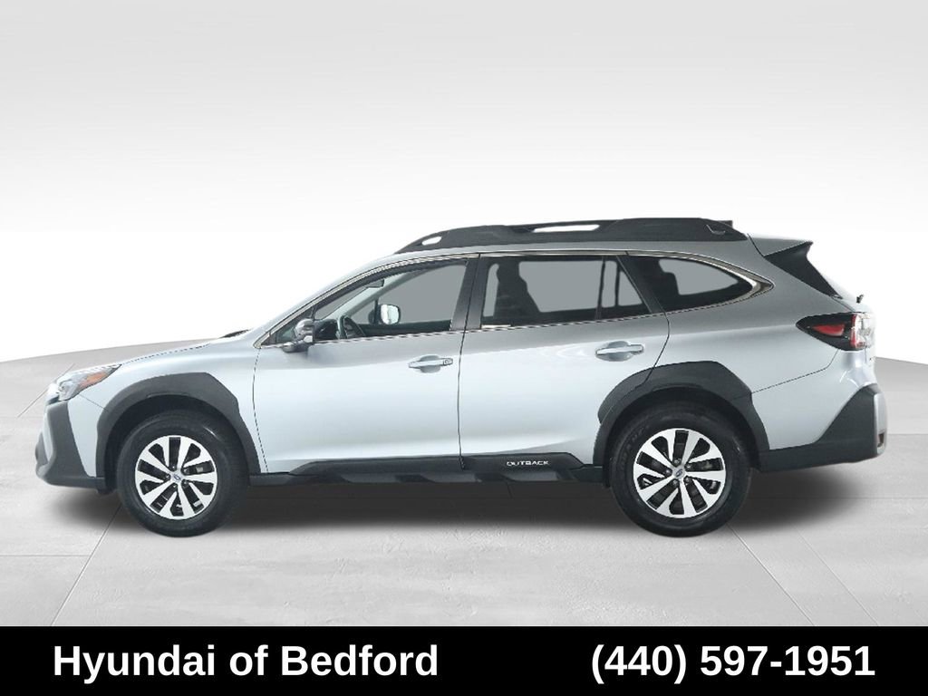 Used 2024 Subaru Outback Premium AWD/4WD image 40
