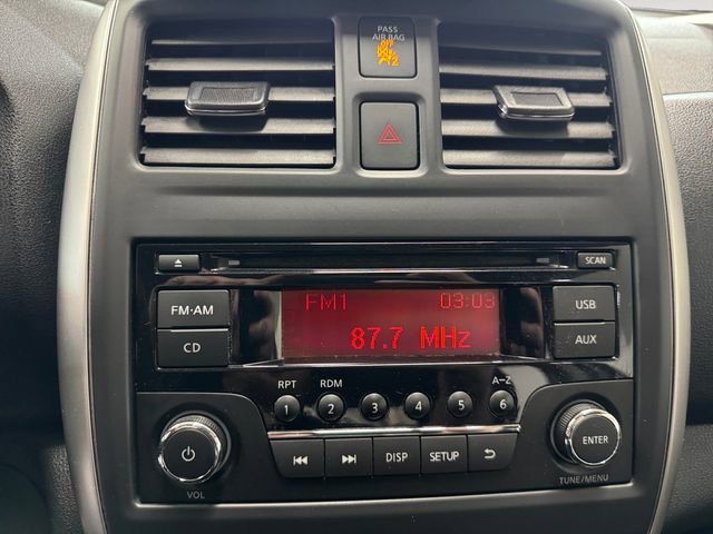 Used 2015 Nissan Versa SV image 12