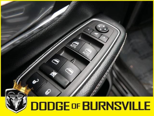 Used 2023 RAM 1500 Laramie AWD/4WD image 19