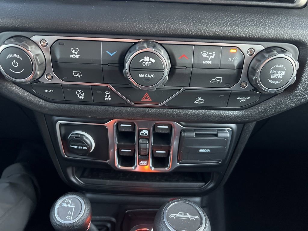 New 2026 Jeep Gladiator Sport image 31