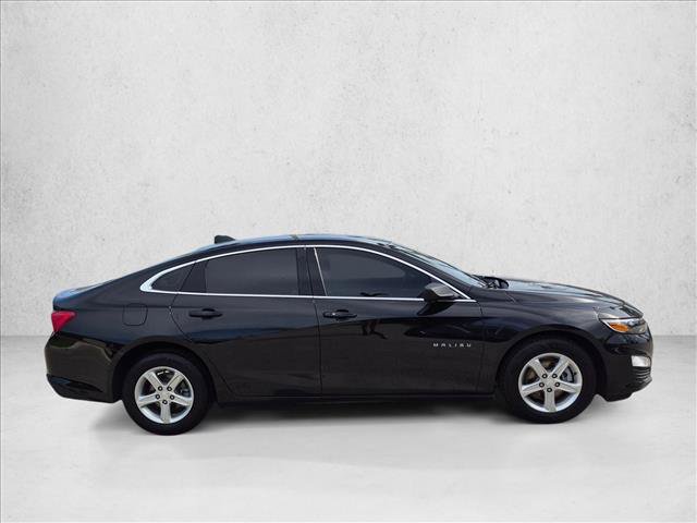 Used 2022 Chevrolet Malibu LS FWD image 4