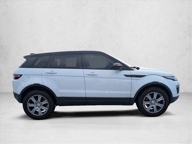 Used 2017 Land Rover Range Rover Evoque SE Premium image 4