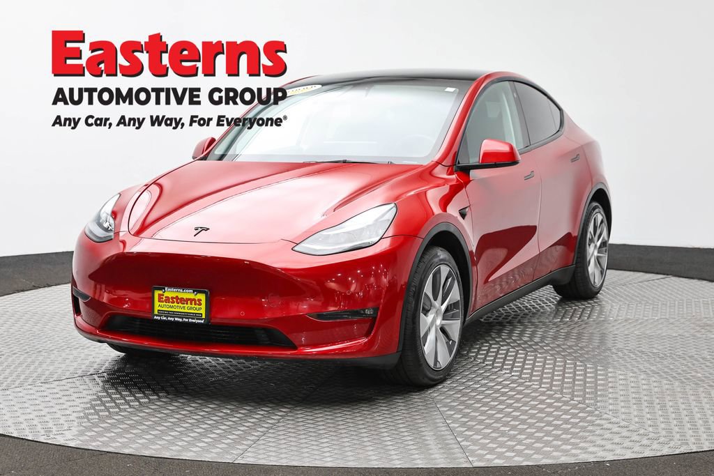 Used 2022 Tesla Model Y Long Range image 1