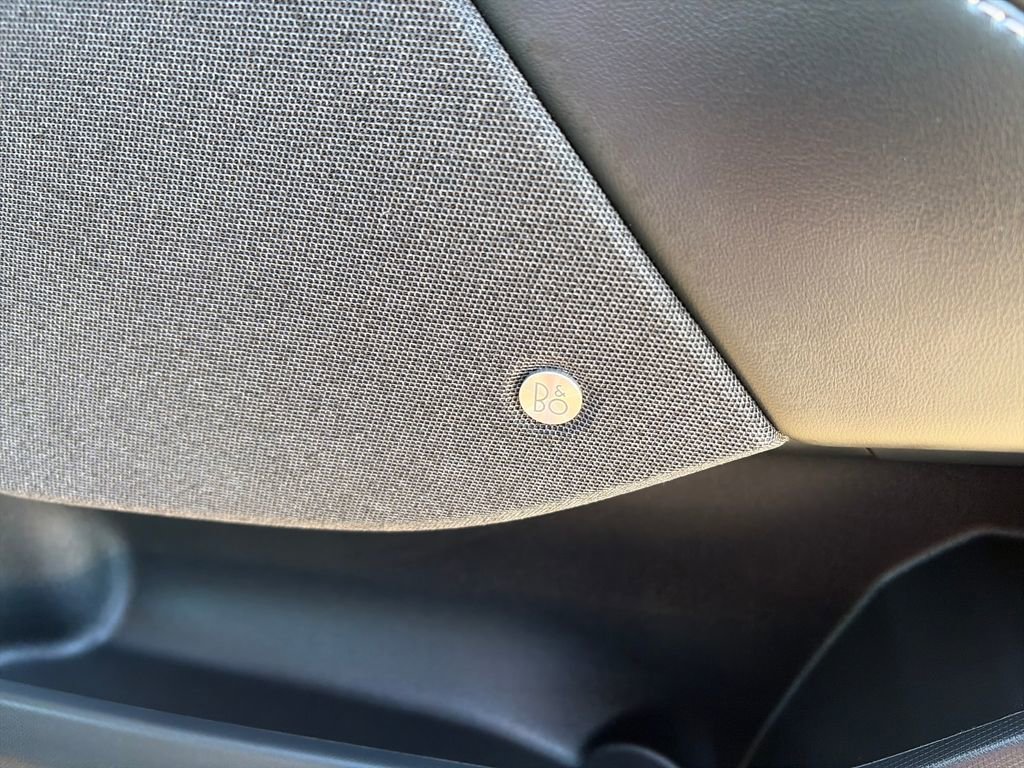 Used 2025 Ford Mustang Mach-E Premium image 11