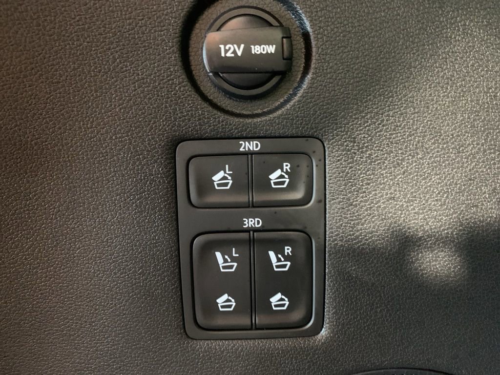 Used 2022 Hyundai Palisade Limited image 14