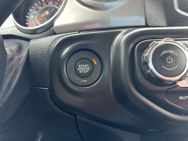 Used 2020 Jeep Wrangler Unlimited Sahara AWD/4WD image 17