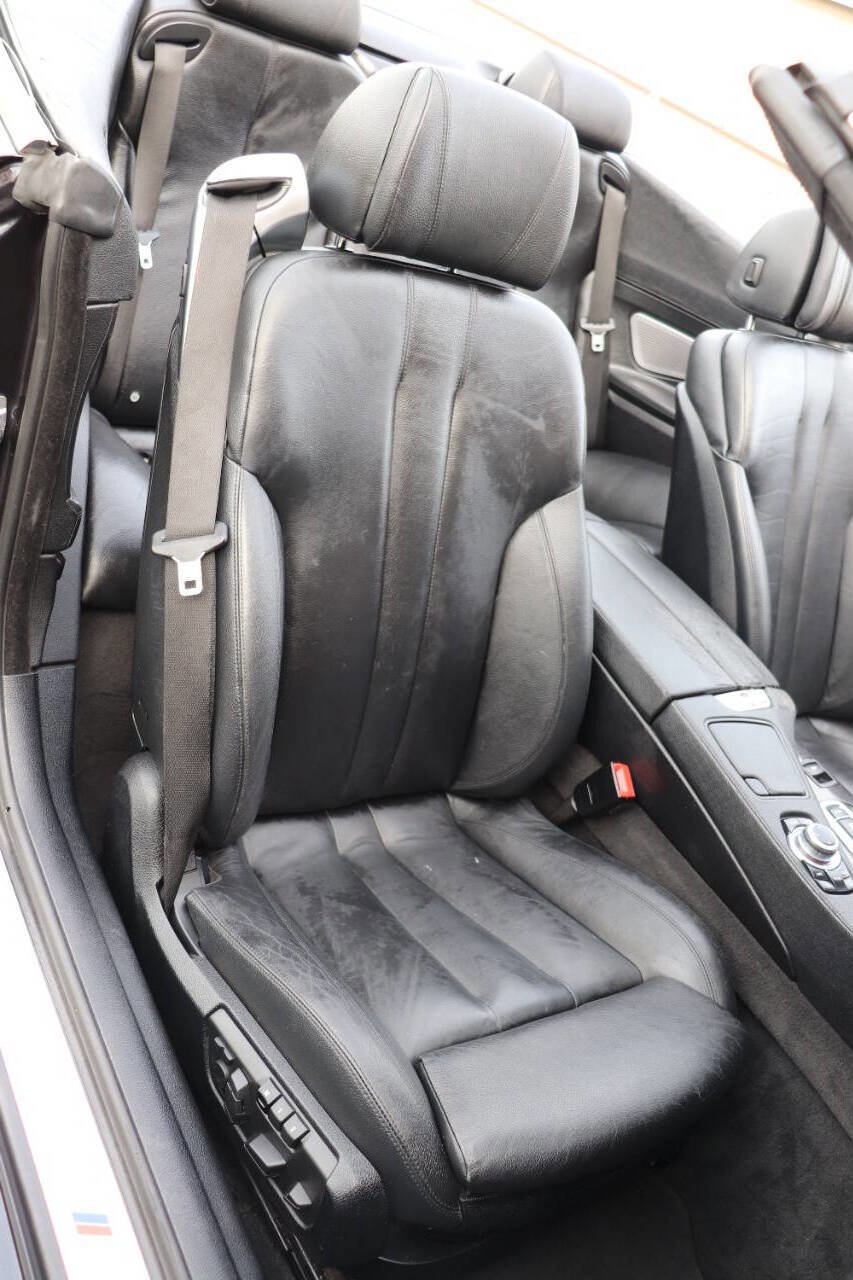 Used 2012 BMW 640i Convertible image 40