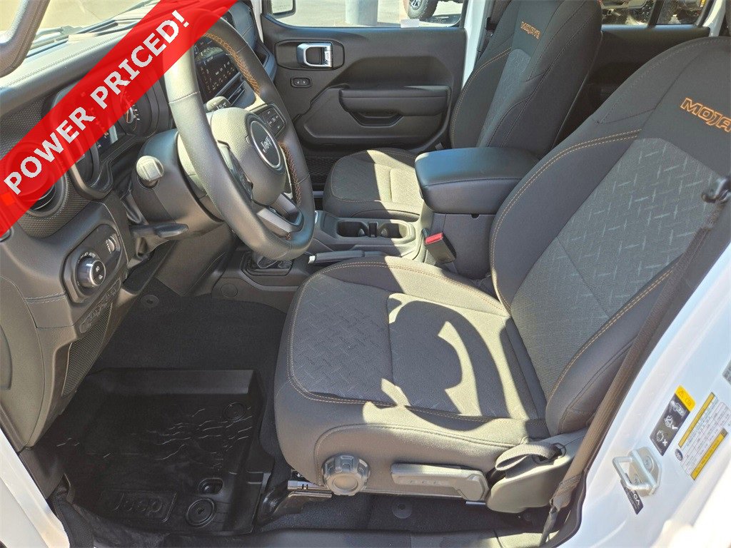 Used 2024 Jeep Gladiator Mojave image 12