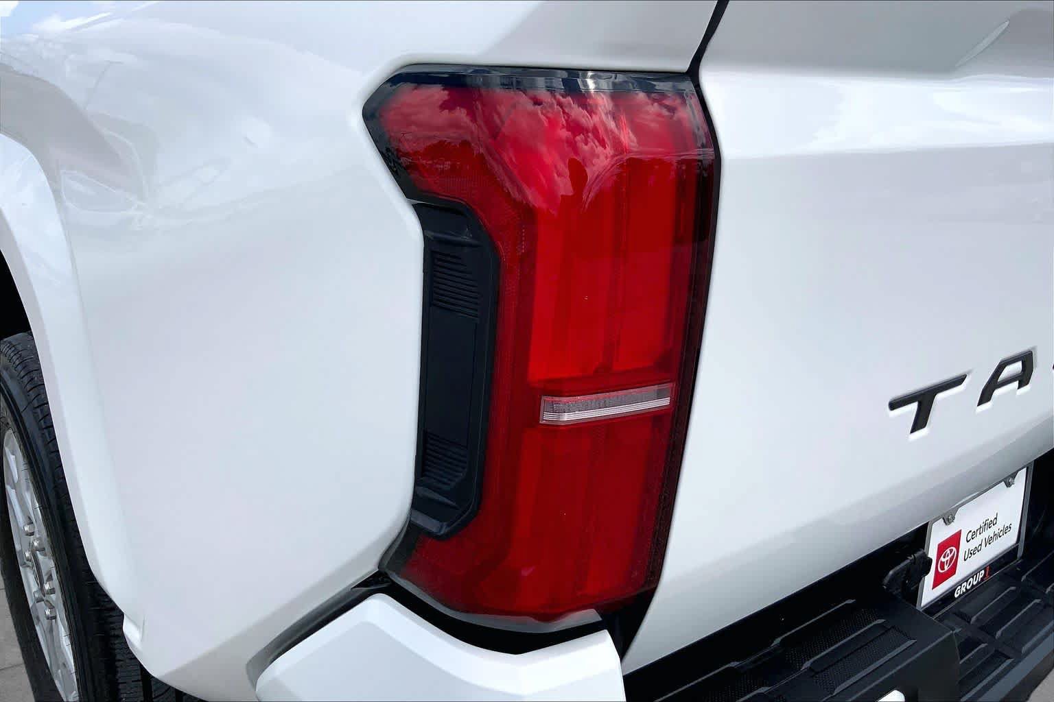 Used 2026 Toyota Tacoma SR5 RWD image 28