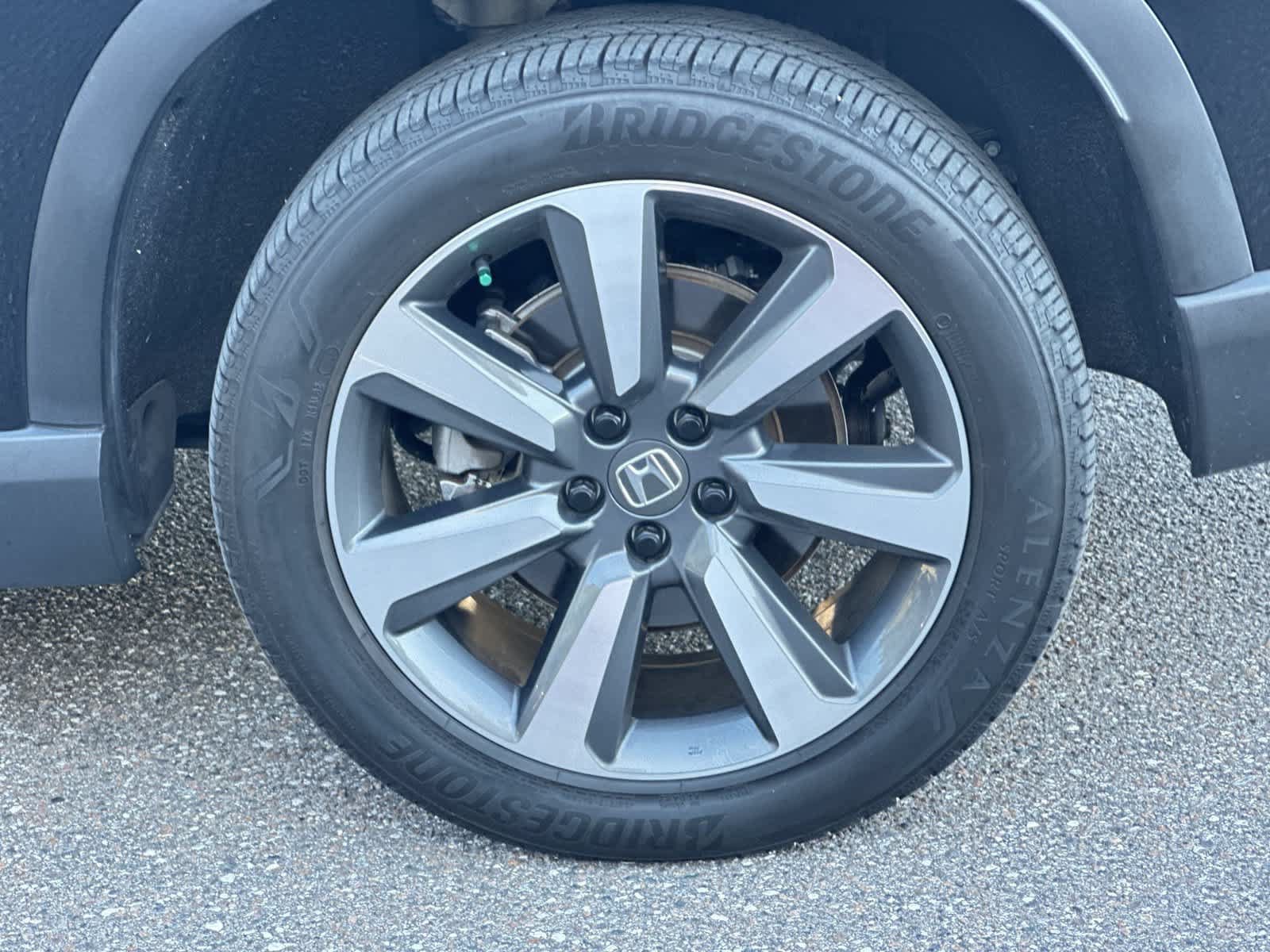 Certified 2025 Honda Pilot Elite image 12