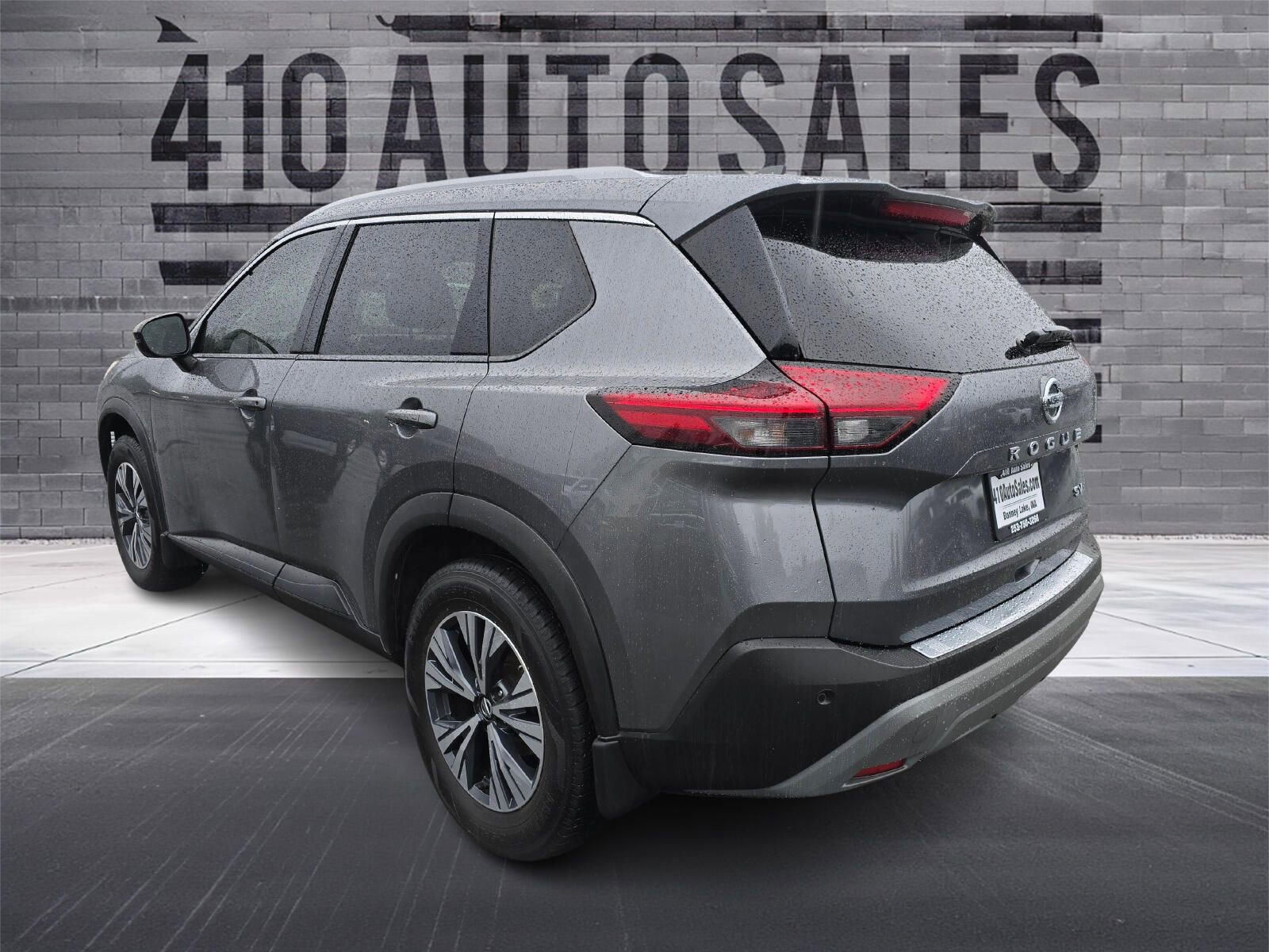 Used 2021 Nissan Rogue SV w/ Premium Package image 8