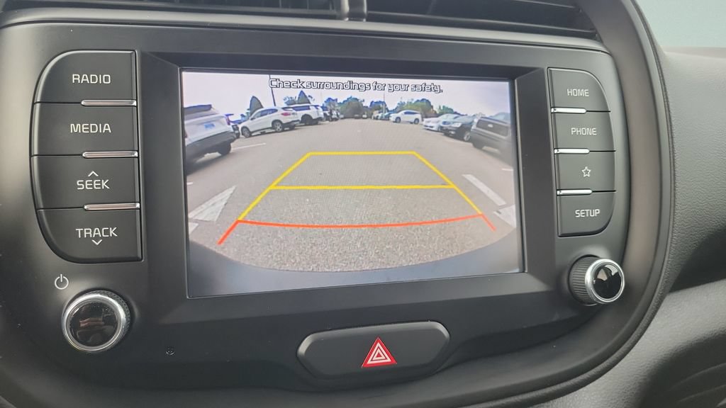 Used 2020 Kia Soul LX FWD image 17