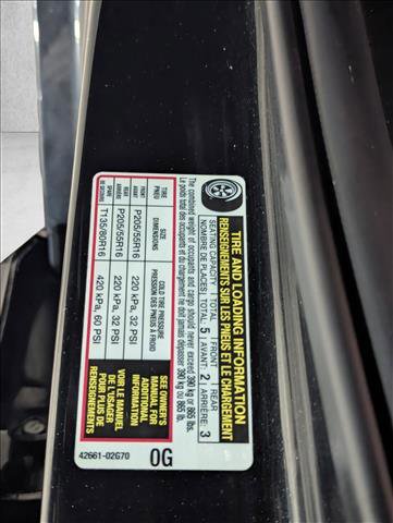 Used 2014 Toyota Corolla LE FWD image 18
